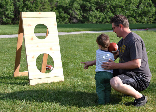 Five Fun Outdoor Summer DIY Games 4 #MoveWithGreens